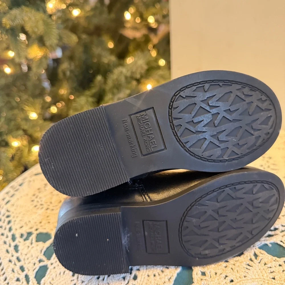 Michael Kors Two-Tone Black and Brown Boots - Picture 5 of 6